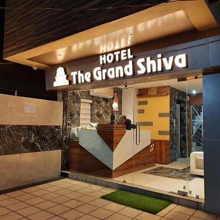 Hotel The Grand Shiva Gondal エクステリア 写真