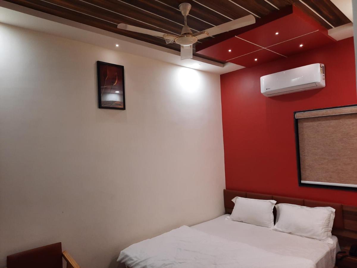 Hotel The Grand Shiva Gondal エクステリア 写真