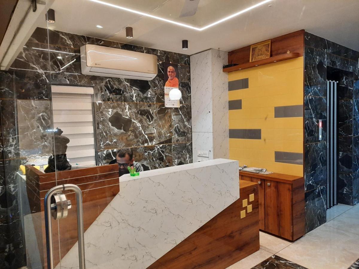 Hotel The Grand Shiva Gondal エクステリア 写真